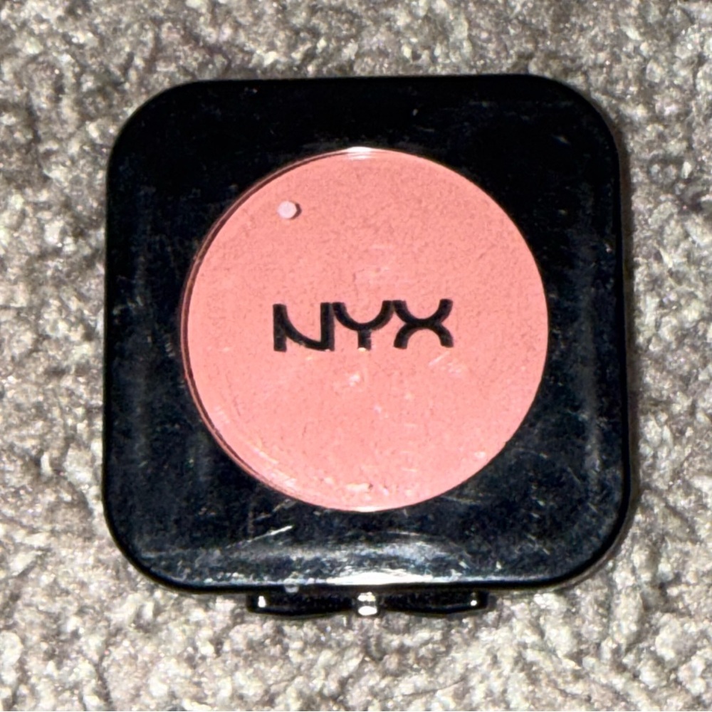 NYX Professional Makeup High Definition Blush in the shade Hamptons
